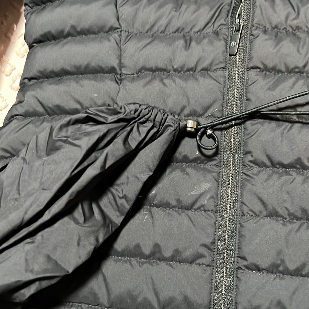 Lululemon women’s jacket - Picture 6 of 9